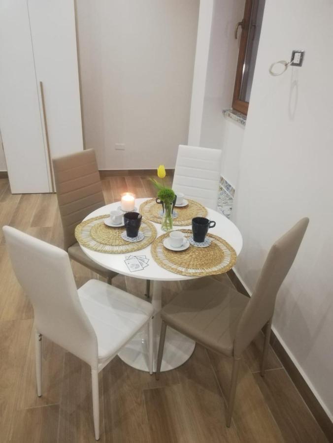 Maremonti Apartments Castellammare di Stabia Exterior photo